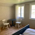 Bed & Breakfast Guddals Tunet