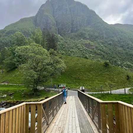 Bed and breakfast Guddals Tunet