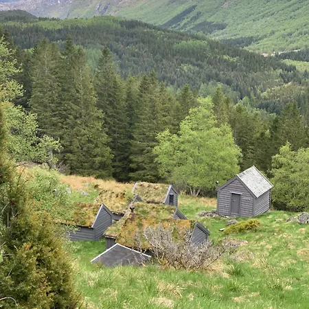 Guddals Tunet * Rosendal