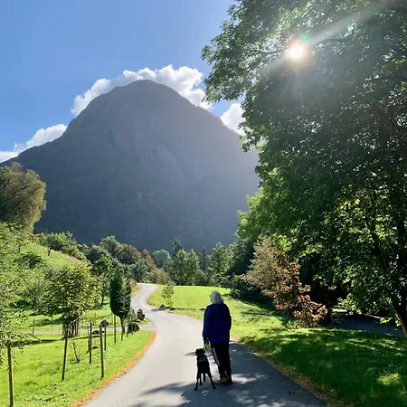 B&B Guddals Tunet 로슨달